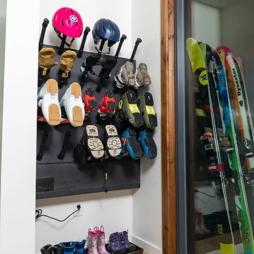 Vista 7 de GearDryer Dryer for Boots Gloves Turnout Scuba Moto Ski Gear