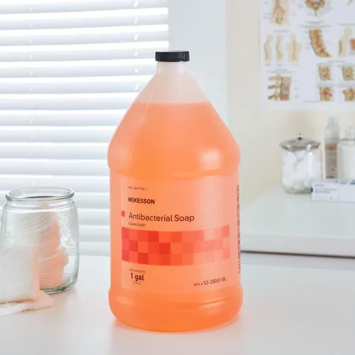 Vista 7 de McKesson Jabón líquido antibacteriano para manos, recarga, aroma limpio, 1 galón, 1 unidad Jabón antibacteriano, naranja claro, no hecho con látex