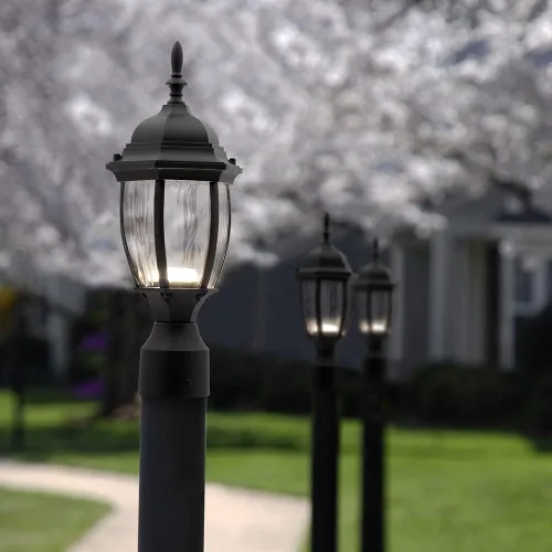 Vista 6 de Maxxima Farol LED para poste de luz exterior con vidrio de agua transparente, luz exterior impermeable para montaje en poste, 900 lúmenes, luz