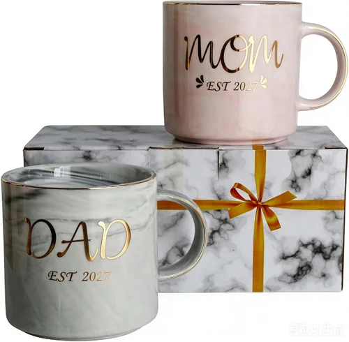 Vista 2 de Mecai Nuevos padres Gfits-Mom and Dad Est 2027 Tazas de café Gris y rosado