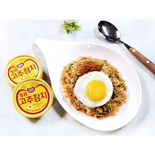 Vista 4 de Dongwon - Lata de atún con salsa de pimiento picante, 3.5 onzas (3.53 oz) x 5 latas - Atún enlatado coreano