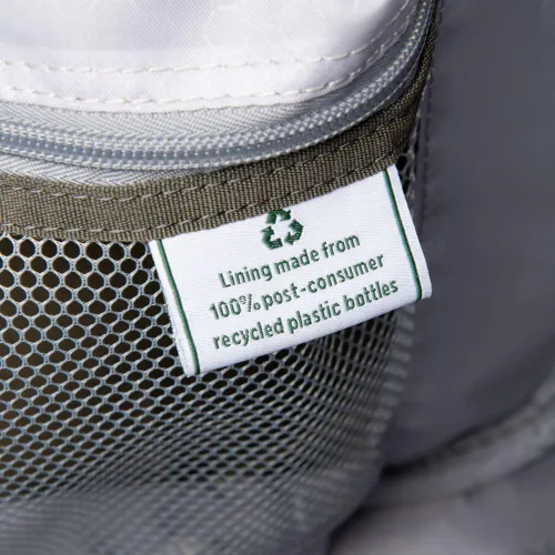 Vista 43 de Travelpro Maxlite 5 Softside - Bolsa de viaje ligera para debajo del asiento, bolsa de fin de semana durante la noche