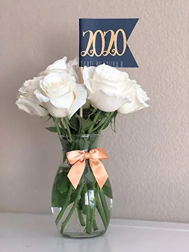 Vista 2 de 2020 Graduation Center Pieces in Navy Blue & Gold. Class of 2020. Gold Grad Cap. Graduation Party Decorations. Customize Your Colors! 5CT