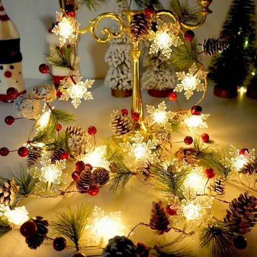 Vista 8 de Guirnalda de pino con luces, guirnaldas de Navidad de 6.56 pies, 20 LED, funciona con pilas, con bayas rojas y piñas navideñas, luces preiluminadas