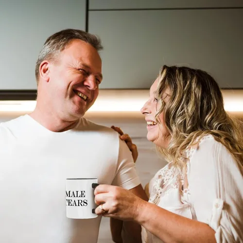 Vista 4 de 3dRose Male Tears - Taza de dos tonos, 1 unidad (paquete de 1), color negro