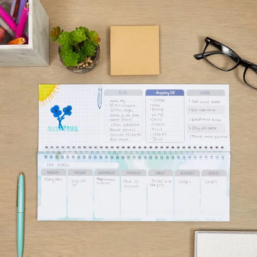 Vista 3 de Paper Junkie Undated Weekly Planner - 11.7 x 4.1 In, Green, Spiral Bound, 52 Undated Sheets - Calendar & To Do List Notepad - Desk Planner for