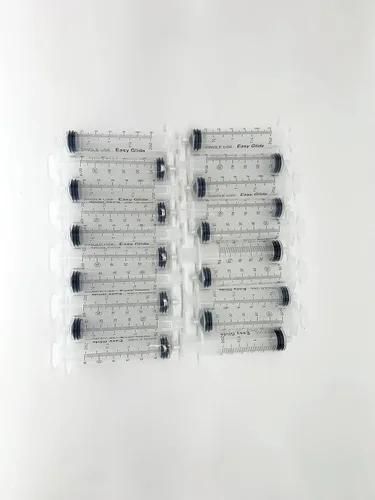 Vista 6 de Paquete de 20 jeringas de plástico con punta de bloqueo Luer, selladas individualmente estériles, sin aguja (bloqueo Luer de 0.11 fl oz)