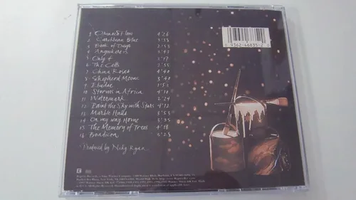 Vista 2 de Paint the Sky with Stars: The Best of Enya