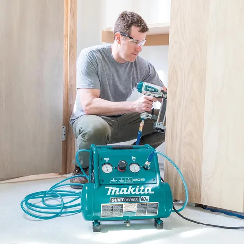 Vista 4 de Makita MAC210Q Quiet Series, 1 HP, Compresor de aire eléctrico, sin aceite, 2 galones