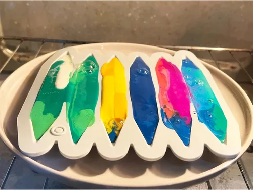 Vista 2 de DLUCKY Molde de reciclaje de crayón, 2 unidades, molde de silicona 3D de doble punta, apto para horno, silicona pura, molde de crayón reutilizable