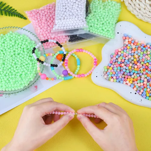 Vista 6 de 1500 cuentas negras redondas acrílicas para pulseras de 0.236 in de plástico, cuentas de colores para hacer joyas, cuentas de resina arcoíris