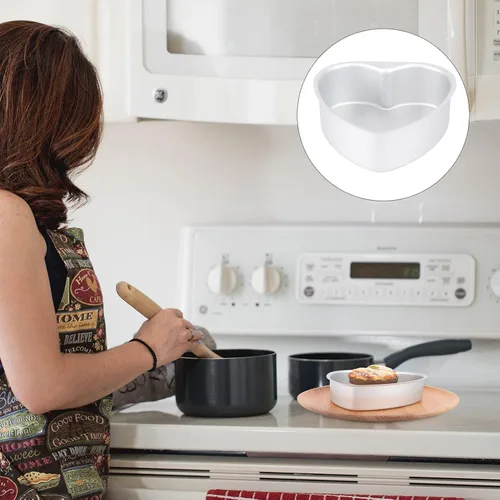 Vista 3 de Yardwe Molde de aluminio para hornear con forma de corazón, molde antiadherente para hornear en forma de corazón, 2 unidades, 6 pulgadas