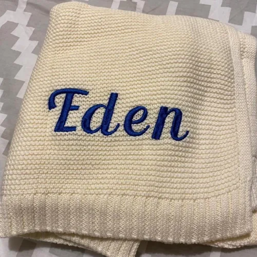 Vista 6 de Manta de bebé bordada con nombre, manta de punto de algodón suave y transpirable, regalo personalizado para recién nacido (camello)