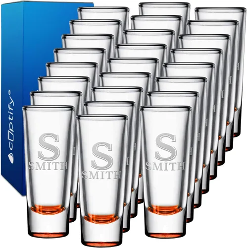 Vista 97 de Vaso de chupito personalizado con fondo negro personalizado de 2 oz, vasos de chupito cordiales con inicial y nombre en script dividido