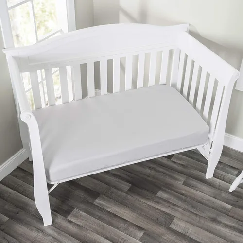 Vista 3 de EVERYDAY KIDS - Sábana bajera para cuna, 100% micro fibra suave, transpirable e hipoalergénica, se adapta al colchón de cuna tamaño estándar de 28