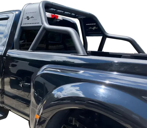 Vista 2 de VANGUARD VGRB-2065BK - Barra de protección contra volteo Bravo negra para cama de camiones Compatible con camiones de tres cuartos y de una