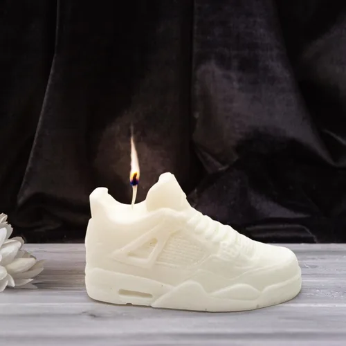 Vista 6 de Sneaker Candle - Vela 100% cera de soja zapato decorativo para decoración del hogar, sala de estar, estética de dormitorio de niños. Un