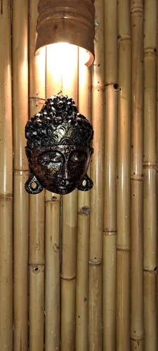 Vista 7 de Máscara de Buda Harmony de oro rojo - Invita la paz y la calma a tu espacio, decoración de pared