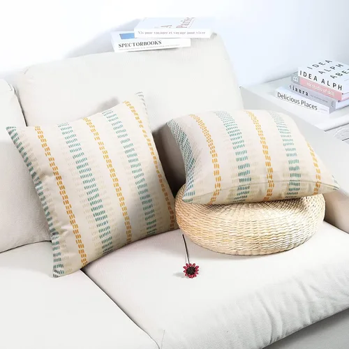 Vista 4 de Pyonic - Paquete de 2 fundas de almohada decorativas geométricas en blanco y negro, fundas de almohadón modernas y abstractas cuadradas para sofá