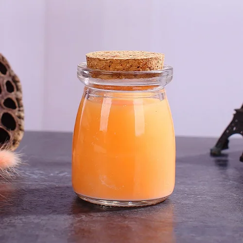 Vista 4 de Pequeñas botellas decorativas de vidrio con tapas de corcho, mini tarro de yogur masón de 3.4 onzas, juego de 40, ideal para recuerdos de boda