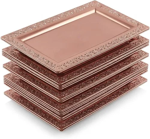 Vista 10 de Bandeja de Servir de Plástico Transparente (Paquete de 4) Bandejas y Platos Desechables Transparentes con Borde Dorado para Servir Alimentos