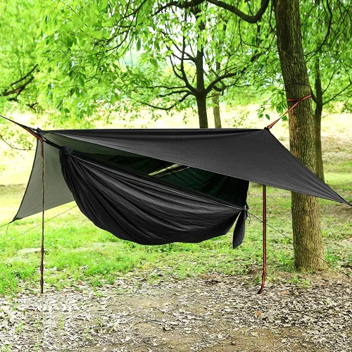 Vista 5 de Juego de hamaca de paracaídas portátil de nailon doble de alta resistencia, hamaca de campamento con lona para moscas de lluvia y mosquitera