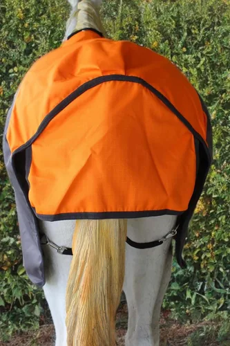 Vista 4 de CHALLENGER 74" 1200D Caballo Participación Impermeable Pesado Invierno Manta 5EE22OR