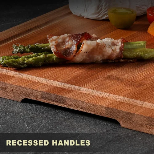 Vista 4 de Hiware Tabla de cortar de madera para cocina, tabla de cortar de bambú resistente con ranura para jugos, juego de tablas de cortar de bambú
