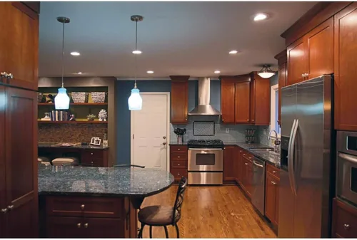 Vista 4 de HALO Serie E26 Lámpara de techo empotrada de 15 cm con moldura blanca y globo ajustable