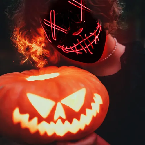 Vista 6 de KVISTER Máscara de purga iluminada, máscaras LED de Halloween, máscaras de disfraz aterradoras con 3 modos de luz para fiesta de Halloween (verde)