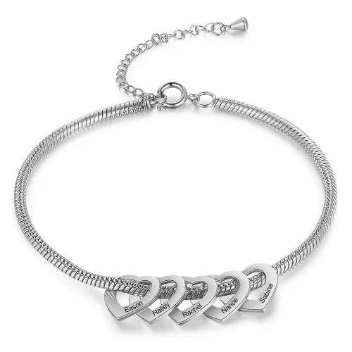 Vista 5 de Pulsera personalizada para mamá – Pulsera personalizada con dije de corazón con 1 – 20 nombres grabados – Pulsera ajustable para mujer – Regalo