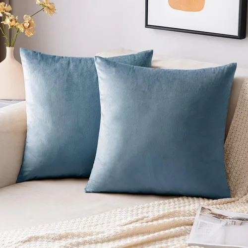 Vista 39 de EMEMA - Paquete de 2 fundas de almohada de terciopelo decorativas, fundas de cojín cuadradas suaves y sólidas para sofá, dormitorio, silla, Verde