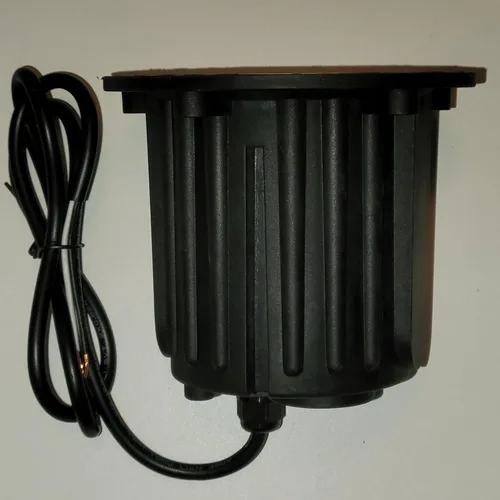 Vista 7 de Ironsmith Foundary Series™ Solid Brass Half Moon Cover In-Ground Well Light – Complete 12V Landscape Fixture w/ MR16 LED (3000K 38°), Waterproof