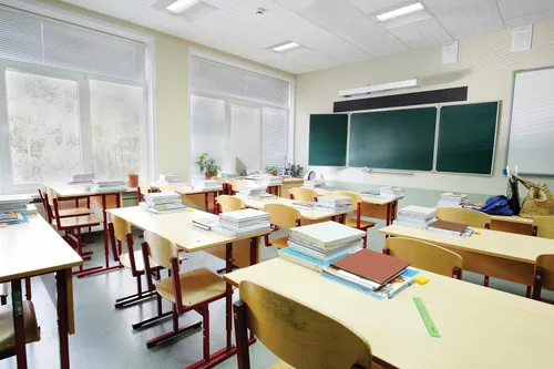 Vista 8 de Lithonia Lighting Luz LED Troffer de 2x2, Luminaria de Techo LED Empotrable Stack Switch, Lúmenes Ajustables, Temperatura de Color Conmutable