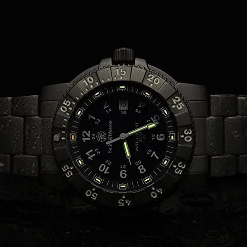 Vista 8 de Smith Wesson Reloj ejecutivo para hombre Tritium H3 20ATM reloj militar táctico resistente caja de titanio bisel y correa 1693in regalo de Navidad