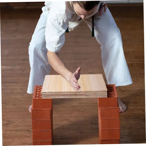 Vista 5 de Veemoon 10 tablas de madera fina para karate, tablas de madera para entrenamiento de taekwondo, tablero de rendimiento de artes marciales