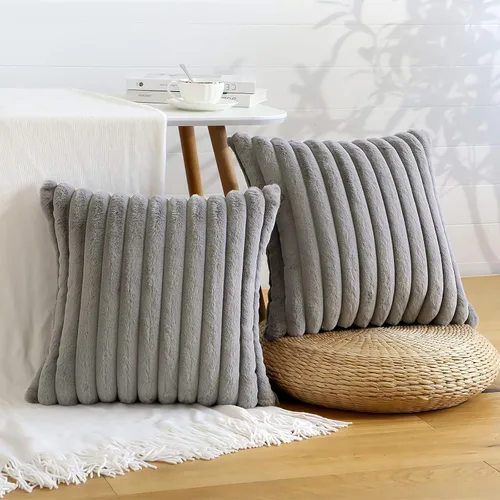Vista 31 de Soleebee Juego de 2 fundas de cojín decorativo de terciopelo suave y acogedor, fundas de piel sintética de conejo para sofá, cama, silla, cojines