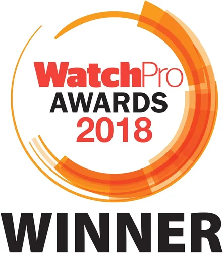 Vista 4 de Seiko Reloj analógico de acero inoxidable SNKK67 para hombre con esfera gris, Azul, Pulsera