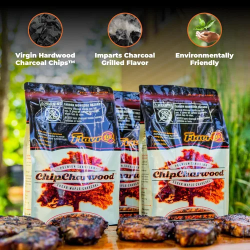 Vista 3 de Bolsa de 2 libras de chips de carbón de FlavrQ® - Convierta la parrilla de gas a carbón en segundos - 100% natural y libre de químicos, madera