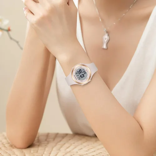 Vista 6 de GOLDEN HOUR Reloj de pulsera de silicona con cronógrafo digital impermeable para mujer