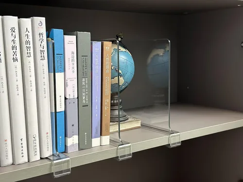 Vista 5 de LikeU Divisores de Estantes Acrílicos para Armarios, 4 PCS Divisores de Estantes de Madera, Separadores de Estantes Transparentes, Perfectos