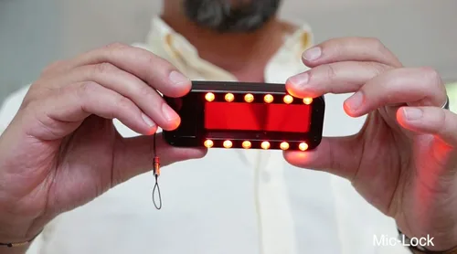 Vista 5 de Mic-Lock Buscador de cámara - Detector de cámara oculta anti espía - Asegura tu espacio (negro)