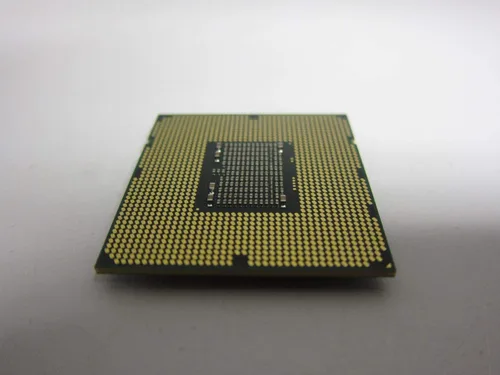 Vista 4 de Intel Xeon X5690 Procesador de seis núcleos 3.46 GHz 6.4 GT/s 12MB Smart Cache LGA-1366 130W SLBVX (renovado)