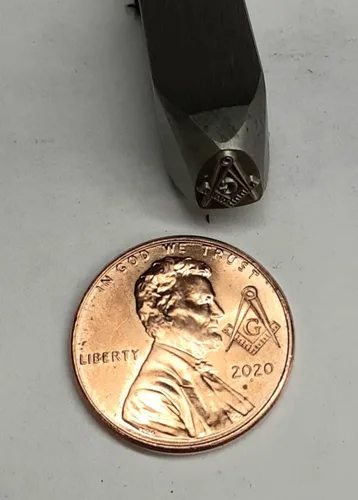 Herramienta de estampado masónico punzón brújula y diseño cuadrado Masón orden fraternal Logo Punch Tool 0.236 in alto