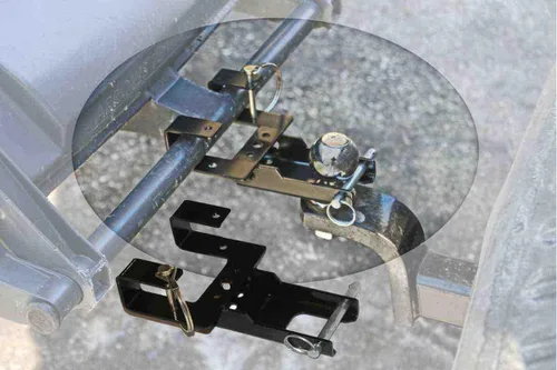 Vista 3 de Garbage Commander Enganche combinado, enganche de pasador de transporte, equipo de césped y jardín con mango o latas de basura con ruedas