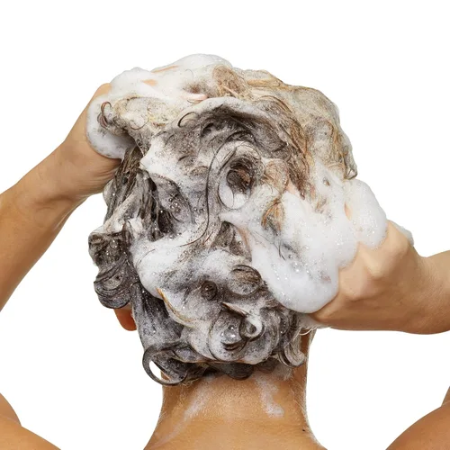 Vista 6 de L'Oréal Professionnel Paris Blondifier Champú aclarante - Restaura el cabello teñido - Mejora el brillo y combate el latón, para cabello rubio