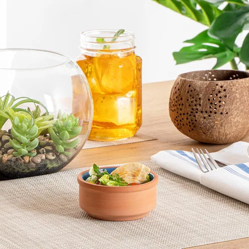 Vista 4 de Restaurantware-Terra Tek Cazuelas de Terracota de 2.7 Onzas, 2 Ollas de Arcilla Esmaltada Azul Para Cocinar - Listas para Horno, Aptas
