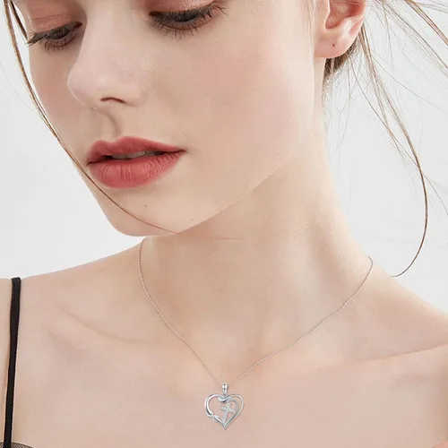 Vista 3 de CUOKA MIRACLE Collar de cruz con dije de corazón infinito, collar de plata de ley 925 con cadena delicada, joyería de 18 pulgadas, regalo de Navidad