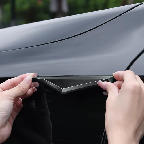 Vista 3 de Par de accesorios de metal 3D para automóvil para puertas laterales, hoja, calcomanías para guardabarros de automóvil, emblema de ala lateral, Negro