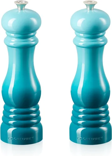 Vista 3 de Le Creuset Petite Juego de Molinillo de Sal y Pimienta, 5" x 2" cada uno, Blanco y Negro